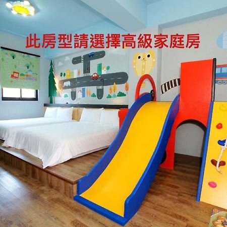 達樂斯電梯民宿dollars Bnb T'ai-tung Exteriér fotografie